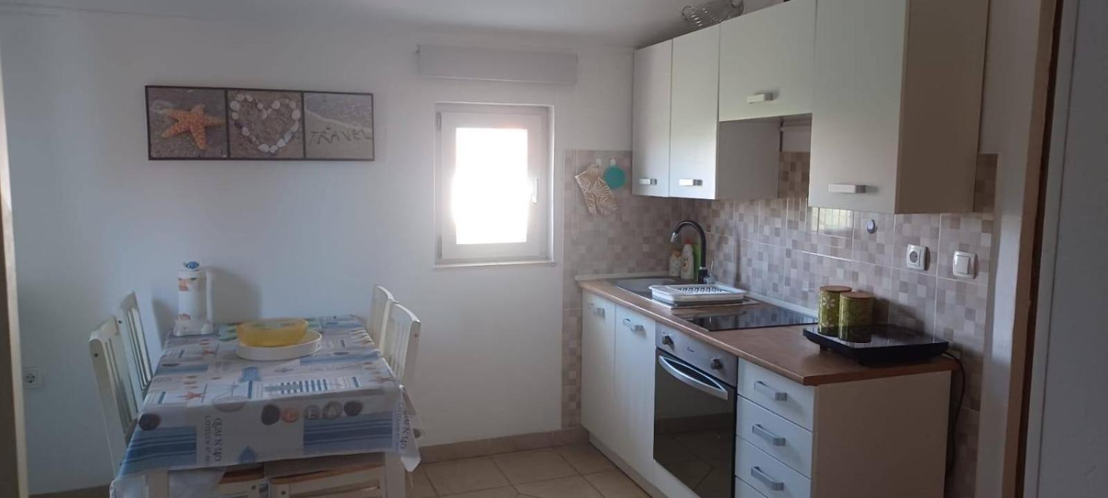Apartments With A Parking Space Kraj, Pasman - 8213 Tkon Esterno foto