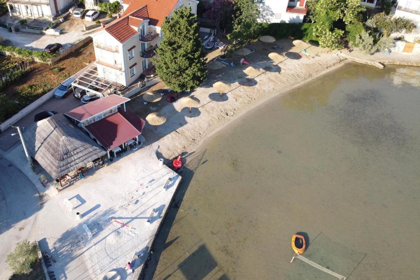 Apartments With A Parking Space Kraj, Pasman - 8213 Tkon Esterno foto